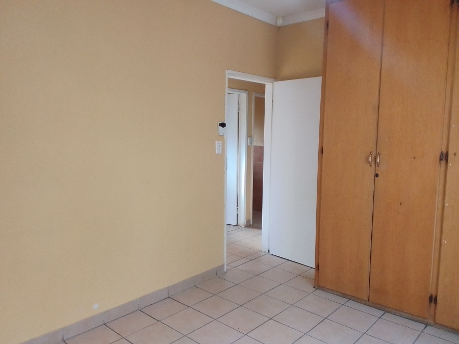 To Let 3 Bedroom Property for Rent in Geelhoutpark North West
